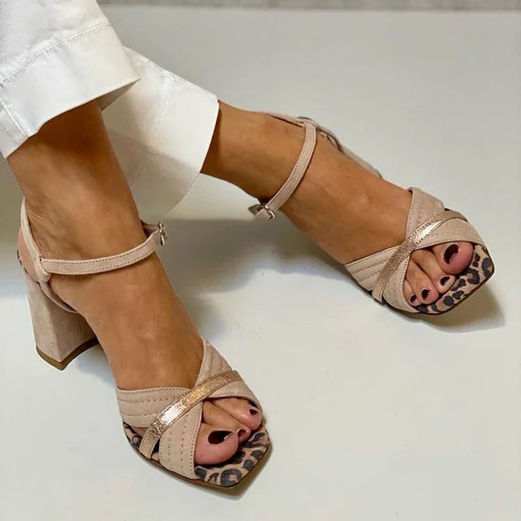 Everly & Rose | Heel Sandals with Cross Band