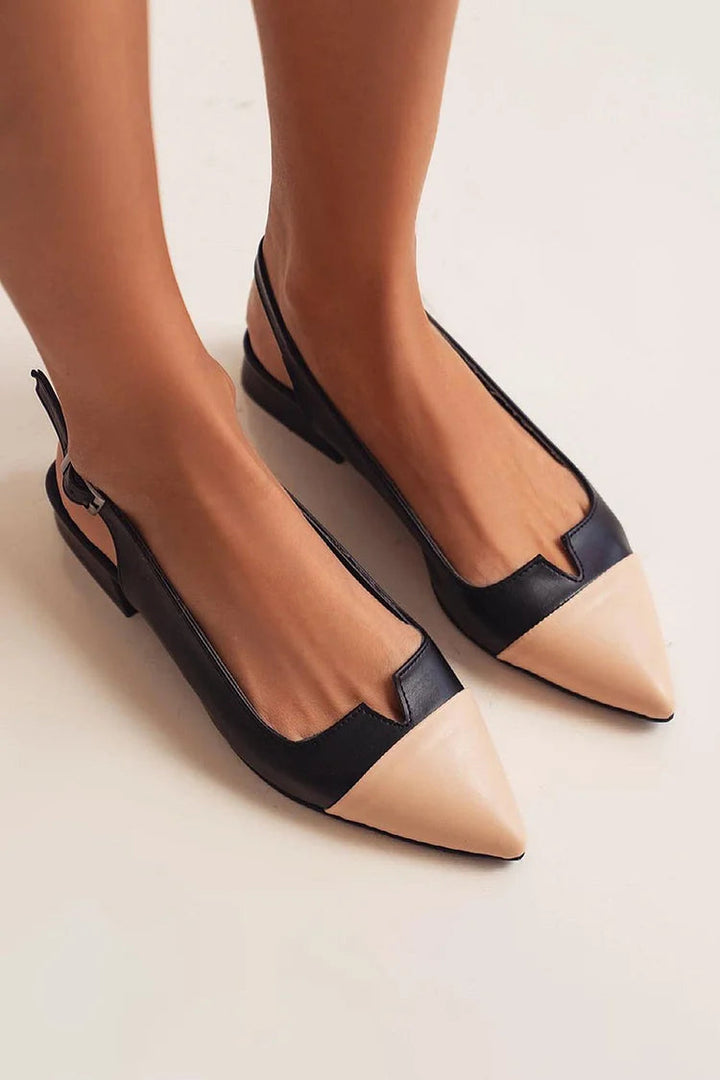 Everly & Rose | Elegant ballet flats with a pointed toe and bicolor details for a refined style