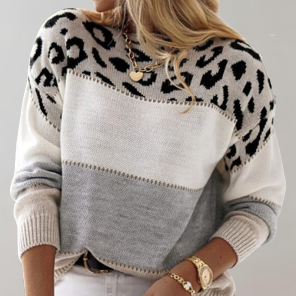 Camila | Loose Sweater with Leopard Design