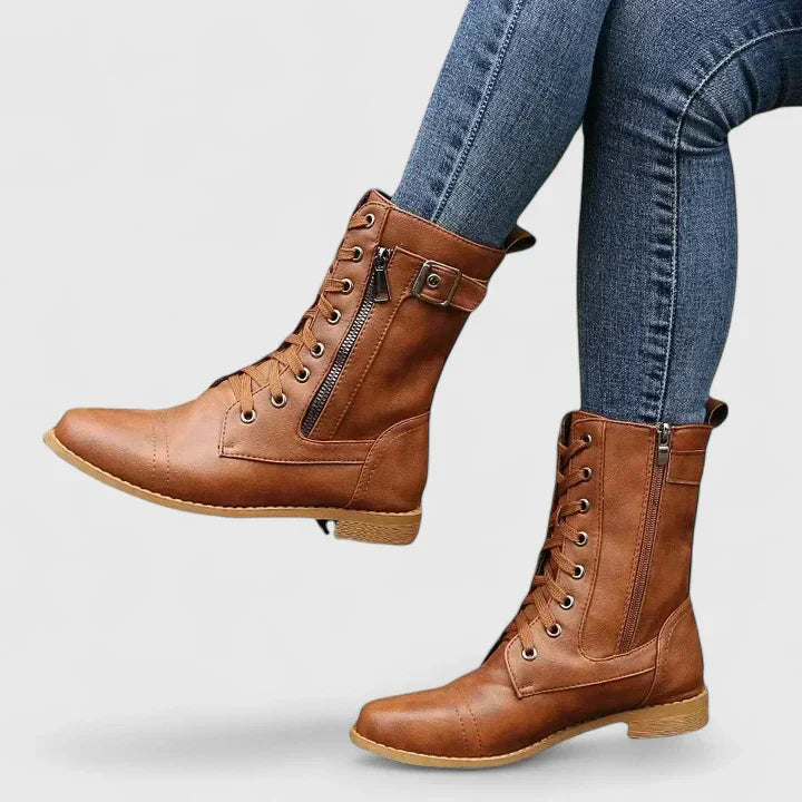 Romani™ – Elegant Short Boots with Lacing and Modern Design for a Fashion-Conscious Look