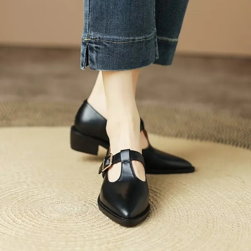 Leomara - Pointed Heels