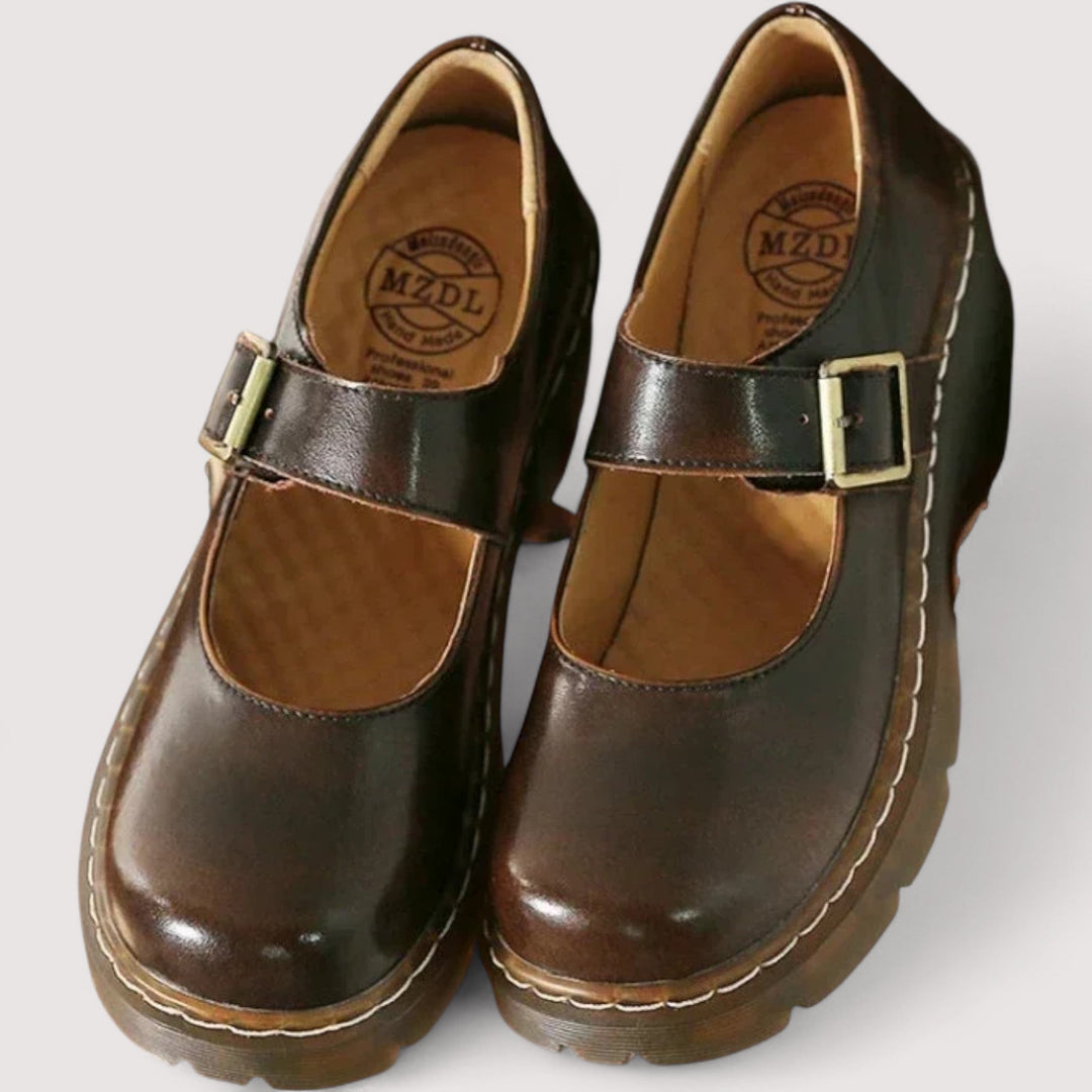 Lea | Elegant and versatile sandals for any occasion