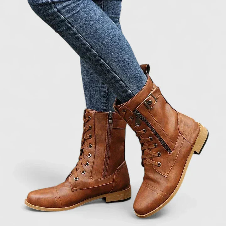 Romani™ – Elegant Short Boots with Lacing and Modern Design for a Fashion-Conscious Look
