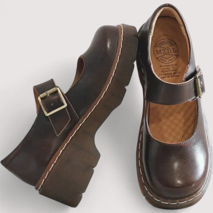 Lea | Elegant and versatile sandals for any occasion