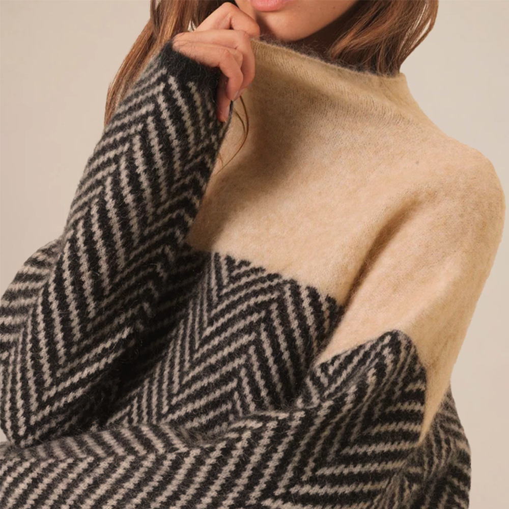 Emma | Premium Turtleneck in Fine Knit