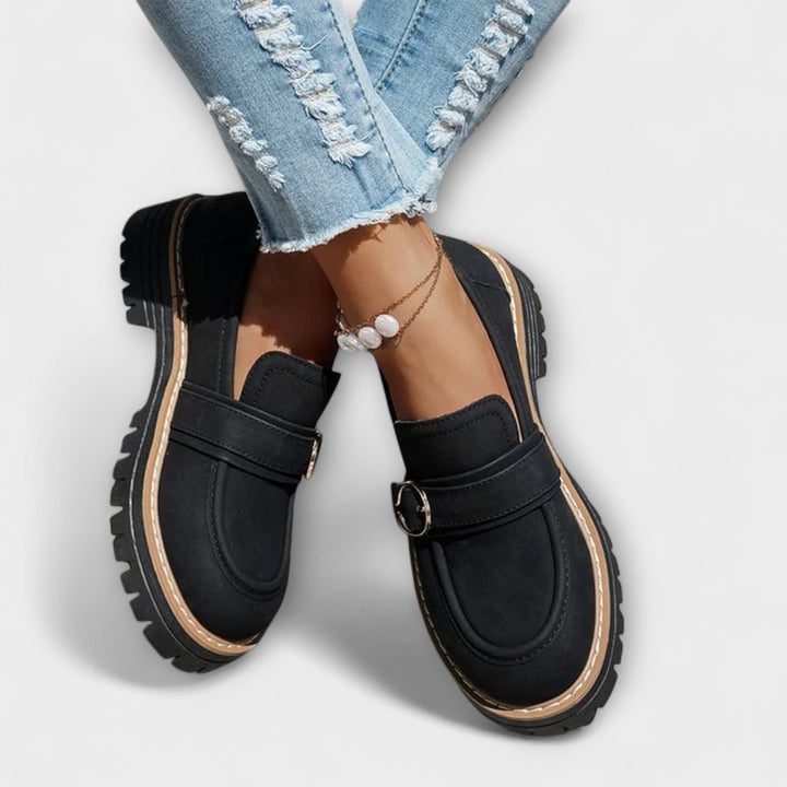 Lora – Elegant Casual Moccasins with Round Toe for a Sophisticated Look