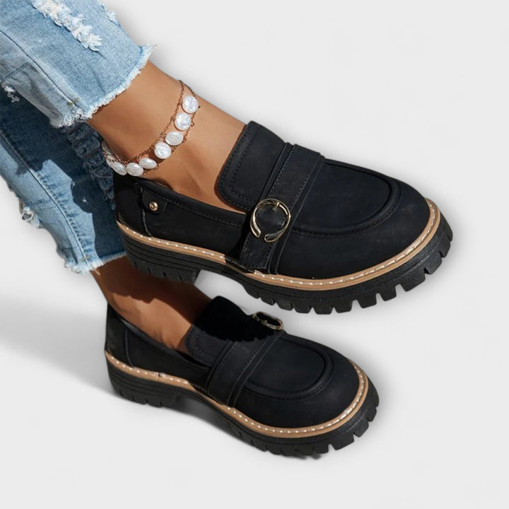 Lora – Elegant Casual Moccasins with Round Toe for a Sophisticated Look
