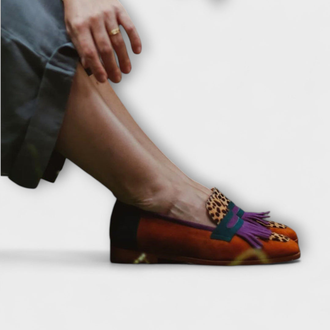Everly & Rose – Elegant Brown Loafers with Enchanting Leopard Print